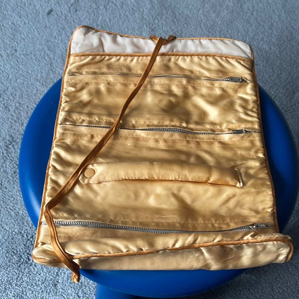 Vintage jewelry roll. Gently used but great great condition.